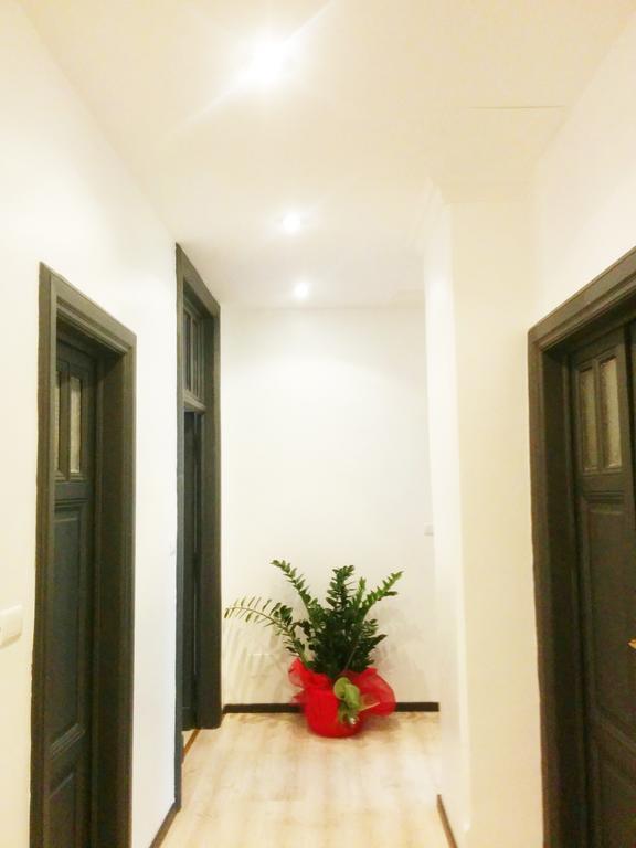 Ad Hoc Guest House Roma Quarto foto