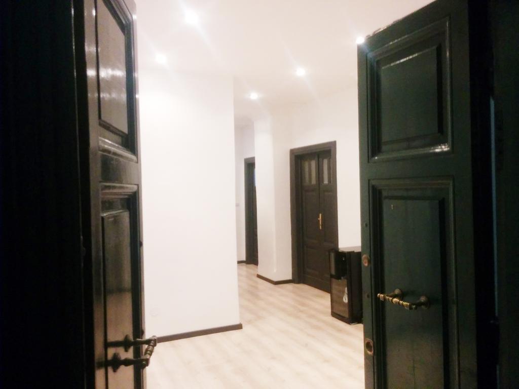 Ad Hoc Guest House Roma Quarto foto